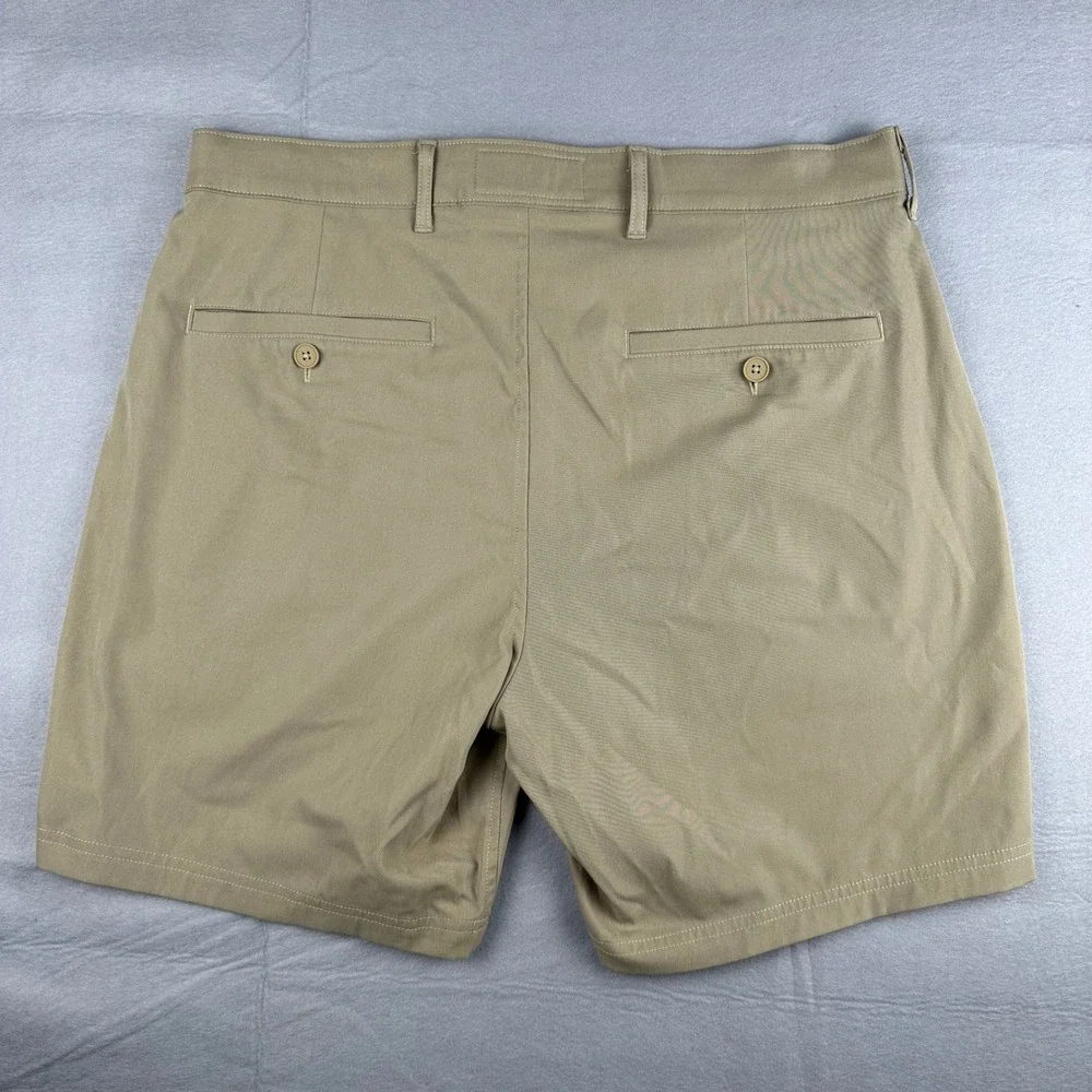 Abercrombie & Fitch Mens Go-To Shorts Khaki Tan Technical 7